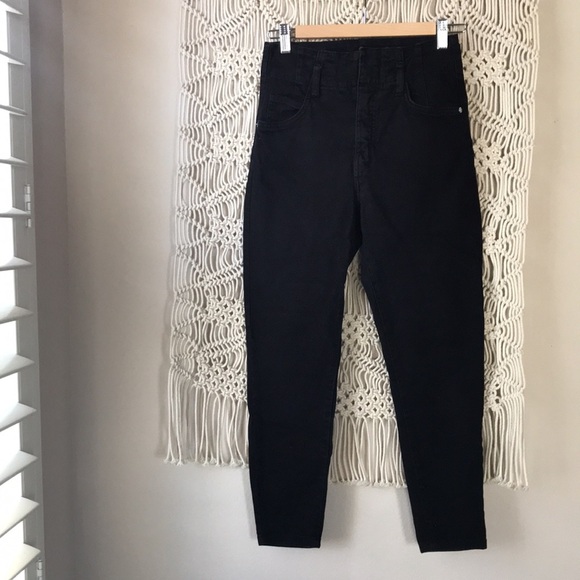 Bershka high waisted black denim Sz US 4 jeans - Picture 2 of 9